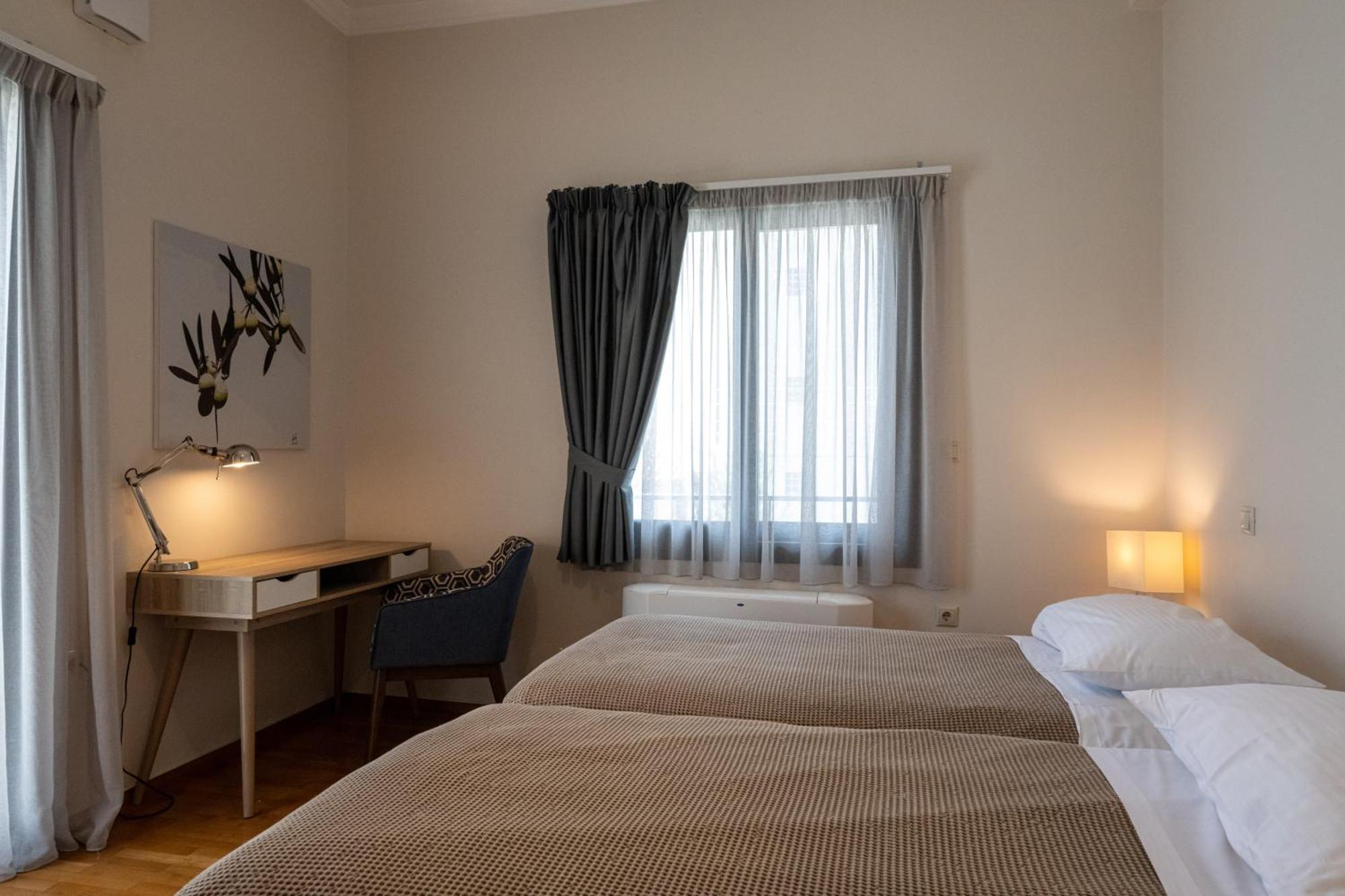 Angelinas Quarters - Kalamata Mediterranean Villas Экстерьер фото